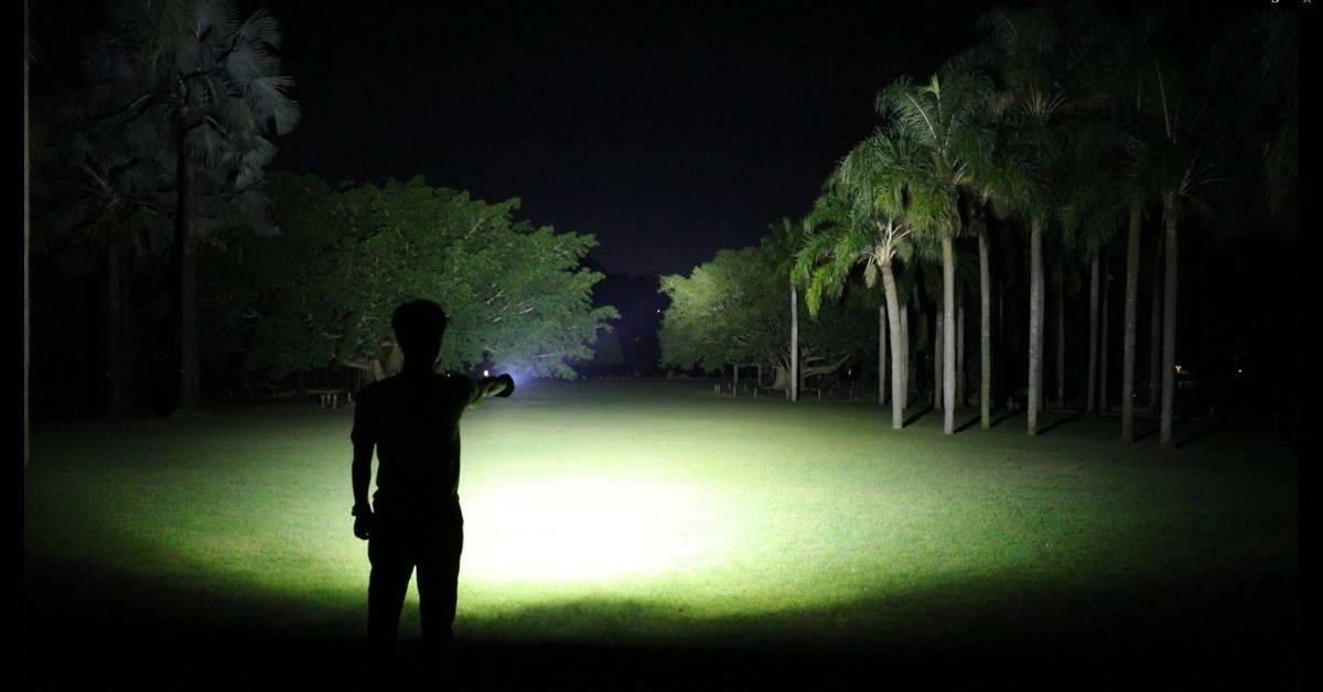 Importance of Flashlights in Emergencies